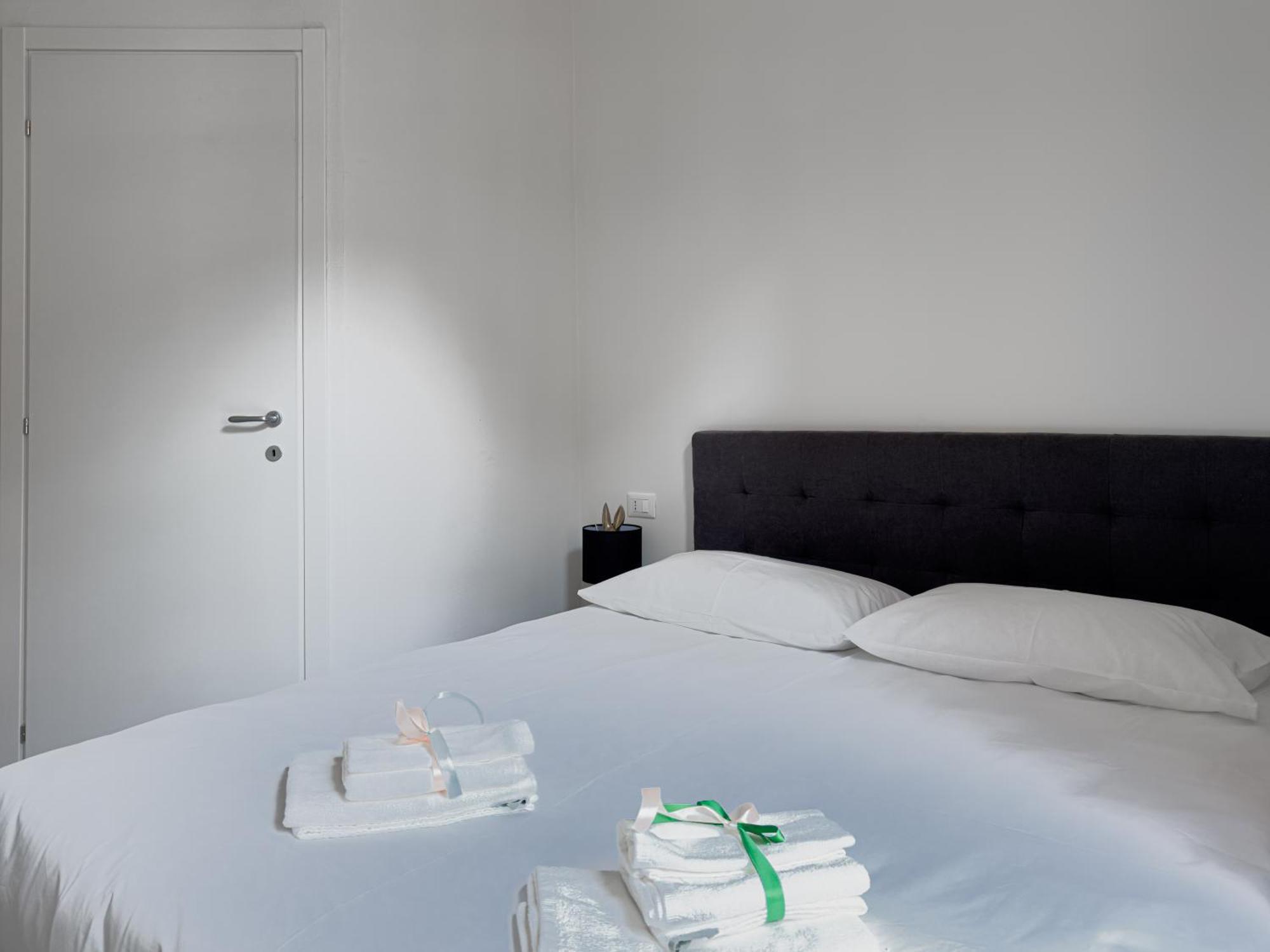 Realkasa Galliera Home & Suites Болоня Екстериор снимка