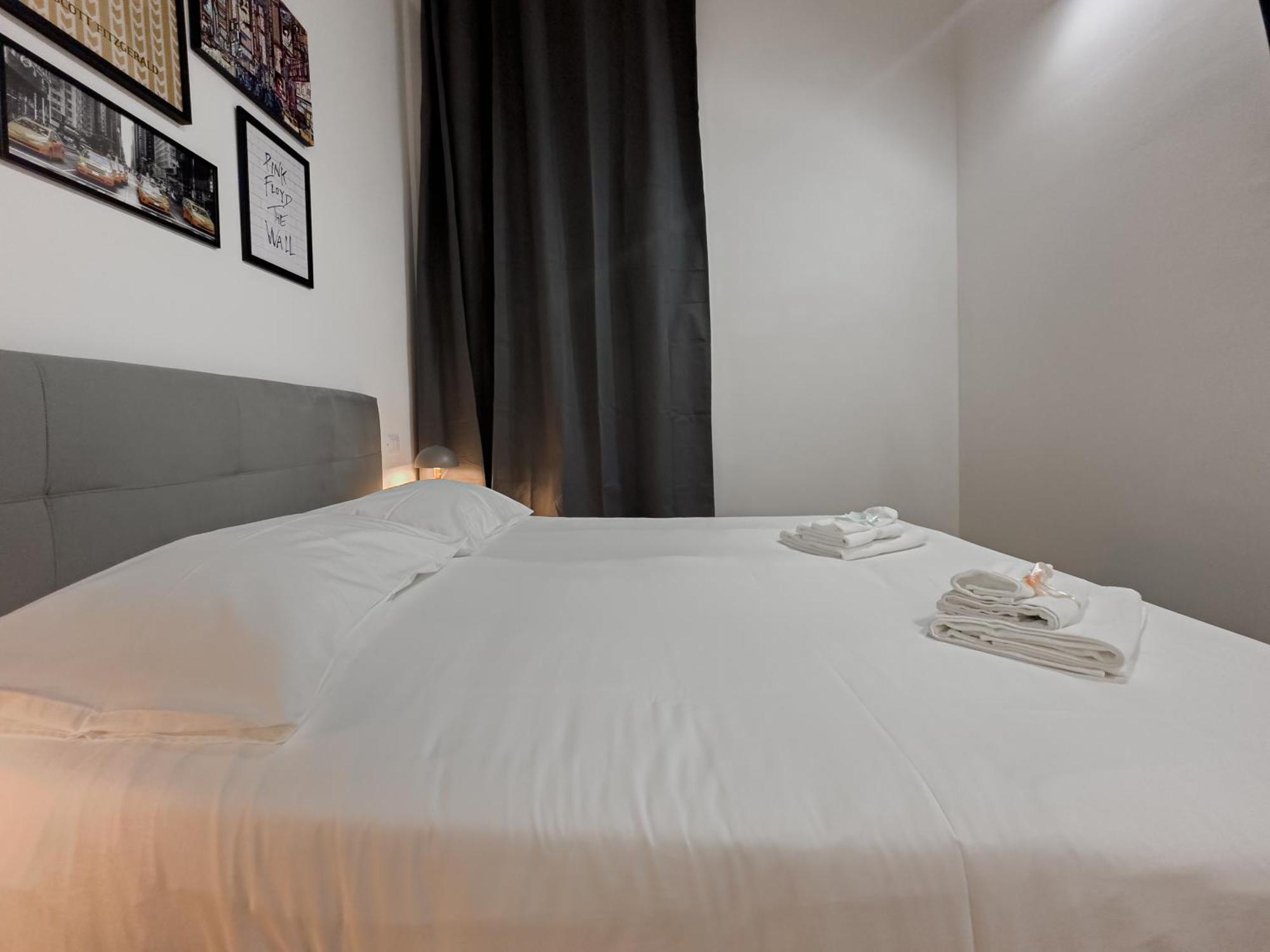 Realkasa Galliera Home & Suites Болоня Екстериор снимка