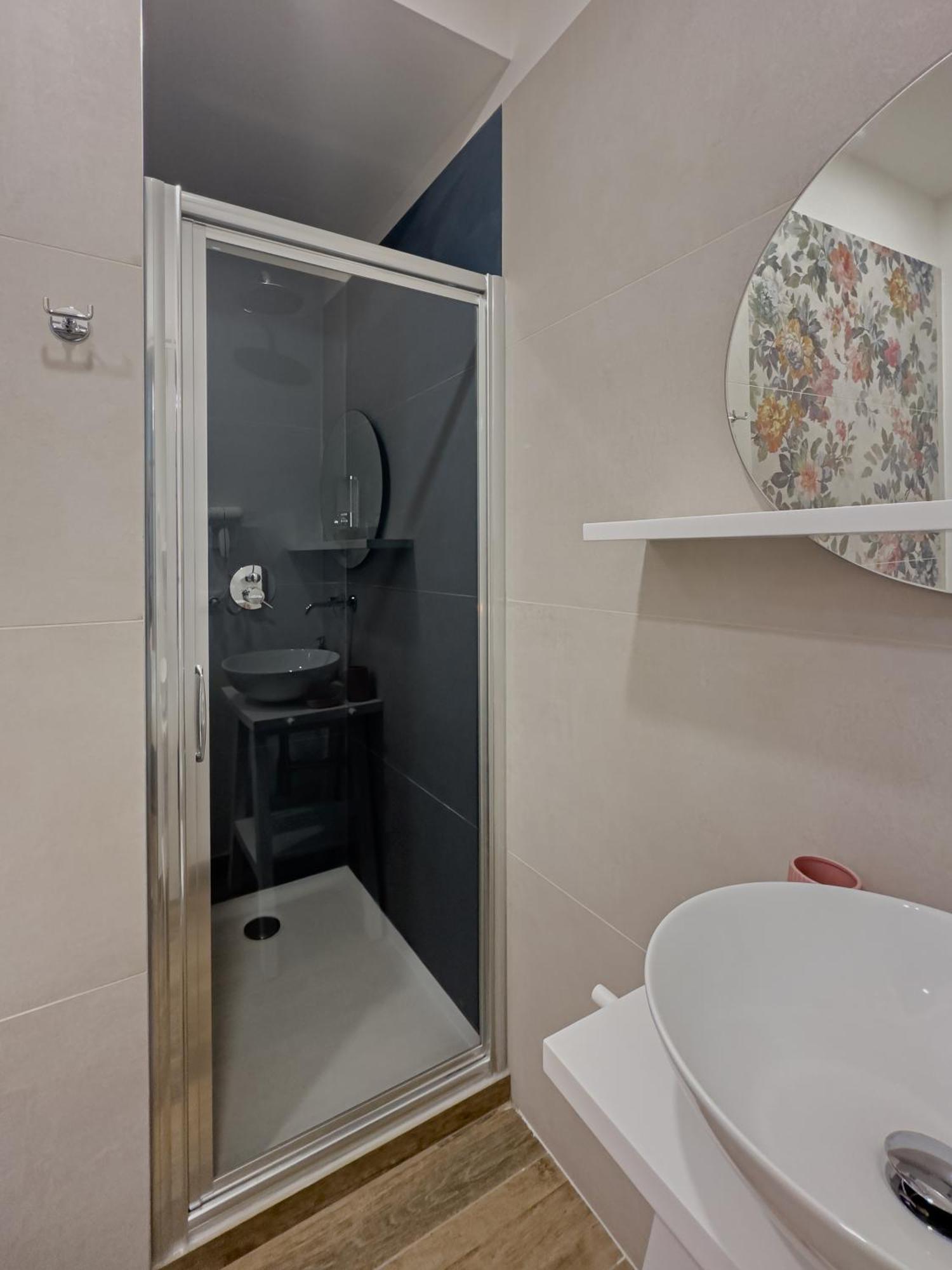 Realkasa Galliera Home & Suites Болоня Екстериор снимка
